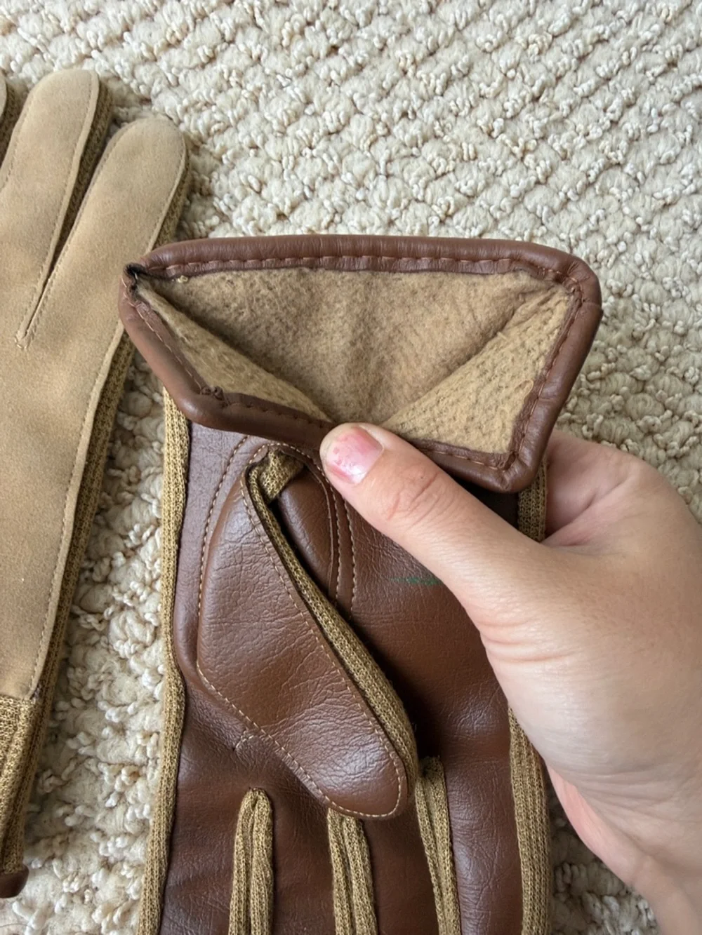 Women’s Brown and Tan Gloves - Classic Driving Style